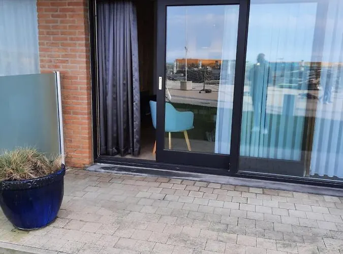 Residentie Den Oever 8 *